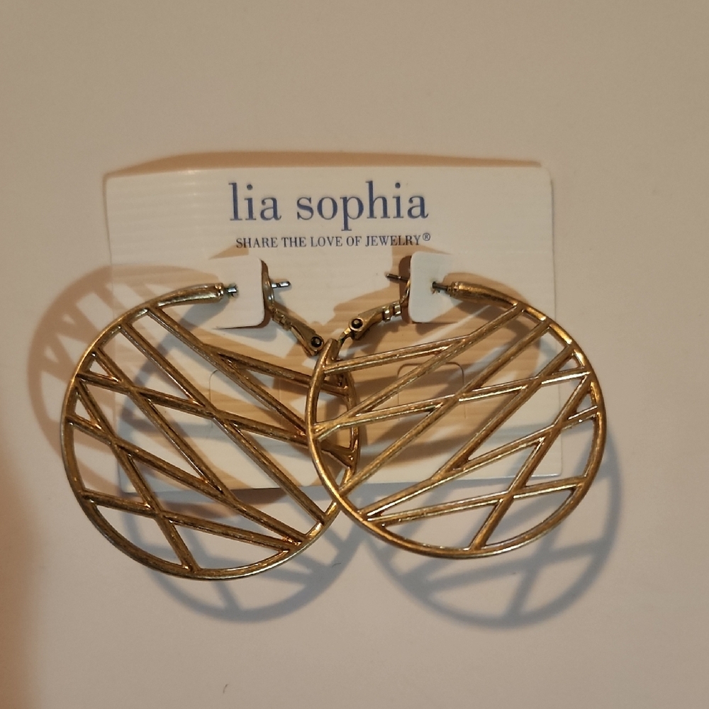 Crosshatch-Gold Hoop Earrings